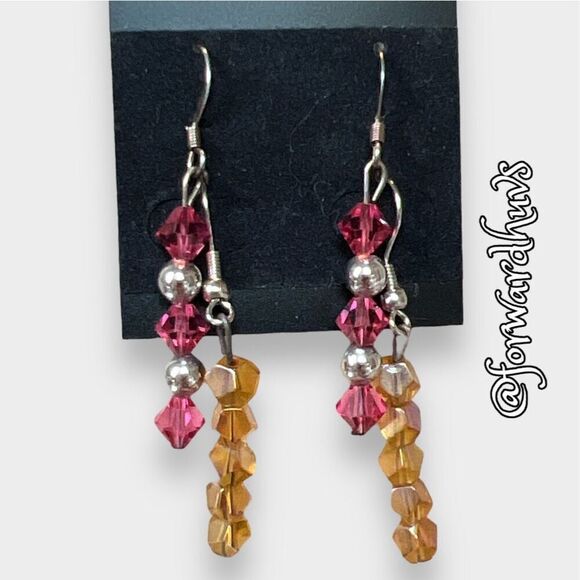 Two Pairs of NWOT Glass Bead Dangle Earrings on Silver Tone Hooks - Picture 6 of 7